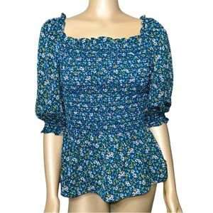 NWT. MAX STUDIO Smocked Peasant Floral Top